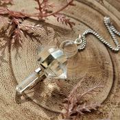 Double Terminated Quartz Pendulum