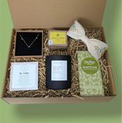 Bridesmaids Gift Box image