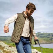 Ariat Men's Woodside Quilted Gilet in Earth image