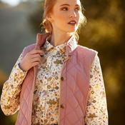 Ariat Women's Woodside Quilted Gilet in Nostalgia Rose image