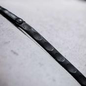 Horseware Thumb Grip Rubber Reins in Black image