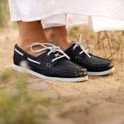 Le Chameau Women's Galion Nubuck Femme Deck Shoes in Navy image