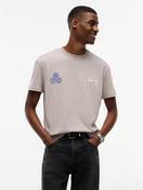 Tommy Jeans Signature Play T-Shirt in Light Brown image