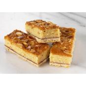 Tray Bake Strawberry Bakewell 44pc.