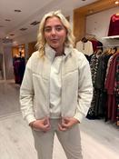 Hv Polo Cream Faux-Fur Zip Gilet