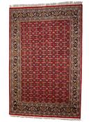 Red Persian &amp; Oriental Living Room Rug in Medium size, Hand Knotted using Blended Wool with Multicolour and Traditional design in 168 x 244 cm size
