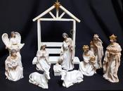 10 Piece Hand Painted With Gold Highlights &amp;amp; Shelter