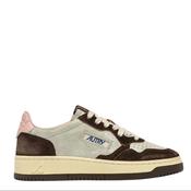 Medalist Low Silver Mustang Trainers image