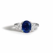 14ct Oval Sapphire &amp; Diamond Trilogy Ring image