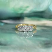 18ct Gold Three Stone Diamond Ring image