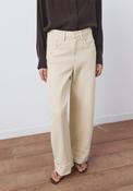 Balloon Jeans Rolled-Up Hem - Yellow image