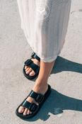 Igor Black Chunky Slider Sandals - Habana Brillo image