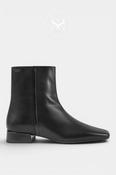 Vagabond Black Block Heel Ankle Boots - Mona 5955-001 image