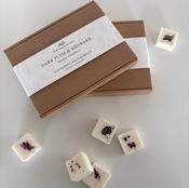 Dark Plum &amp; Rhubarb - 12 Botanical Soy Wax Melts