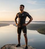 zerod start ttsuit man strobolight