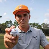 12 TaylorMade TP5 &amp; TP5x Pix Golf Balls - TP5x Pix image