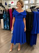 Cassandra  - A line off the shoulder - Blue