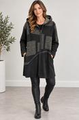Ora - Hooded jacket with square block pattern