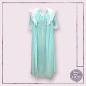 Vintage Saxon Peignoir Set image
