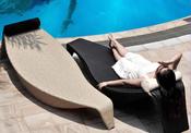 Leaf-Shaped Rattan Pool Lounger – Curved Outdoor Sunbed for Resort &amp; Villa – Custom Made