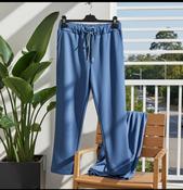 A comfy jogger fits 12-16 image