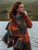 100% Lambwool Cape Col: 639 image