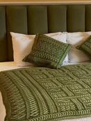 Two Tone Aran Plaited Throw Green