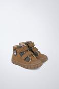 Barefoot boots in brown