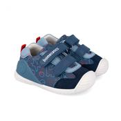 First step sneakers image