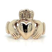 Vintage 9ct Yellow Gold Gents Claddagh Ring image