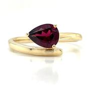 9ct Yellow Gold Earth Grown Pear Cut Rhodolite Garnet Ring