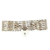 Vintage 9ct Yellow Gold Intricate Gate Heart Locket Bracelet image