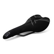 Gusset R-Series Saddle