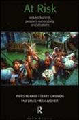 Ben Wisner &amp; Ian Davis / At Risk : Natural Hazards, People's Vulnerability and Disasters (Large Paperback) image