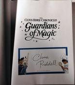 Chris Riddell / The Cloud House Chronicles: Guardians of Magic (Signed by the Author) (Hardback)