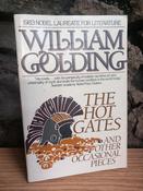 William Golding - The Hot Gates and Other Occasional Pieces- PB image