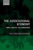 Philip Cooke / The Associational Economy (Large Paperback)
