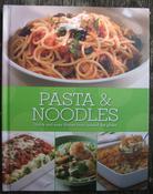 Pasta &amp; Noodles - Quick and easy dishes from around the globe (Coffee Table Book) image