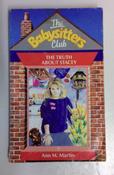 Judith Bauer Stamper / Red Hen (Phonics Fun) (Vintage Paperback) image