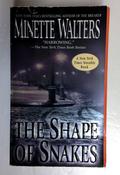 Minette Walters / The Shape of Snakes (Older Edition Small Paperback) image