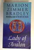 Marion Zimmer Bradley / Lady of Avalon (Older Edition Small Paperback)