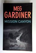 Meg Gardiner / Mission Canyon (Older Edition Small Paperback)