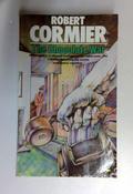 Robert Cormier / The Chocolate War (Lions Teen Tracks S.) (Older Edition Small Paperback)