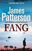 James Patterson / Fang ( Maximum Ride Series - Book 6 ) (Large Paperback)