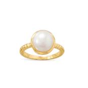 Single Pearl Detailed Gold Ring image