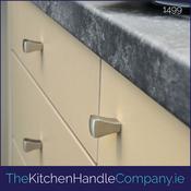 Knob<br /><small>1499 (Various Colours)</small>