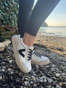 Eighty white coal Runners