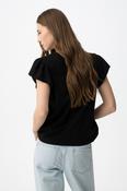 Kira black t/ round neck image