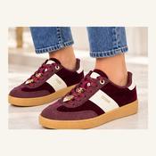Guess Naomi trainers image