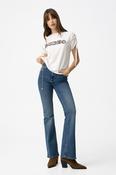 Judi winter /white t /shirt image